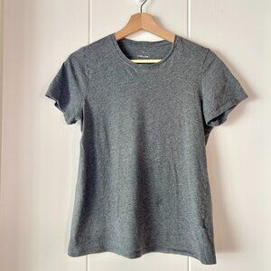 Heather Grey Everlane Organic cotton tee shirt size M